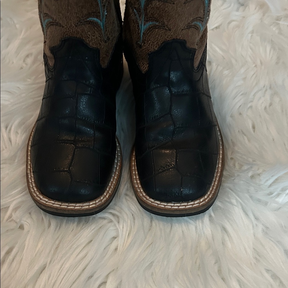 Old West Brown and Cream Western Boot Interior Branding - Picture 5 of 5